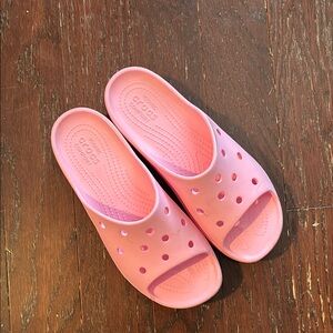 Crocs Platform Pink Clogs Size 8